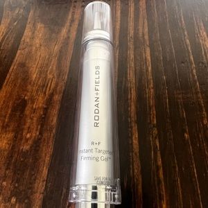 ✨BRAND NEW✨ Instant Targeted Firming Gel Refill